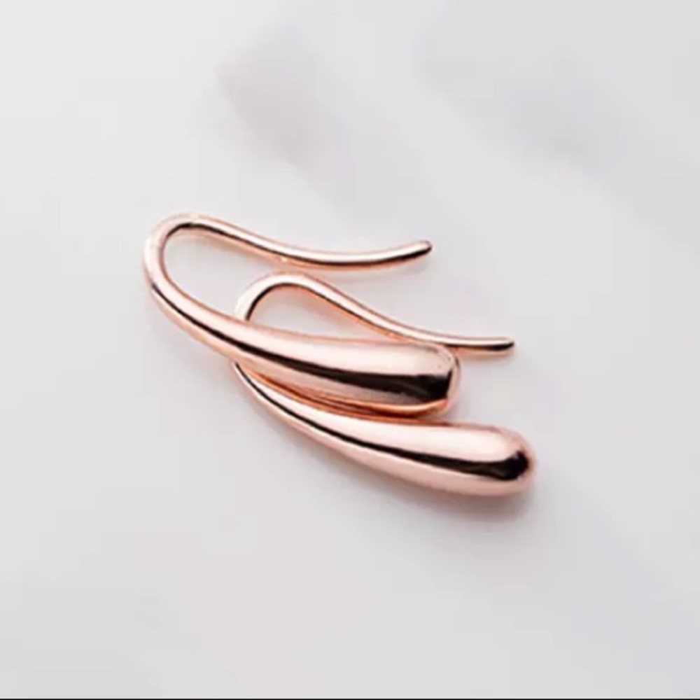 💕Insta teardrop earrings - Picture 4 of 4